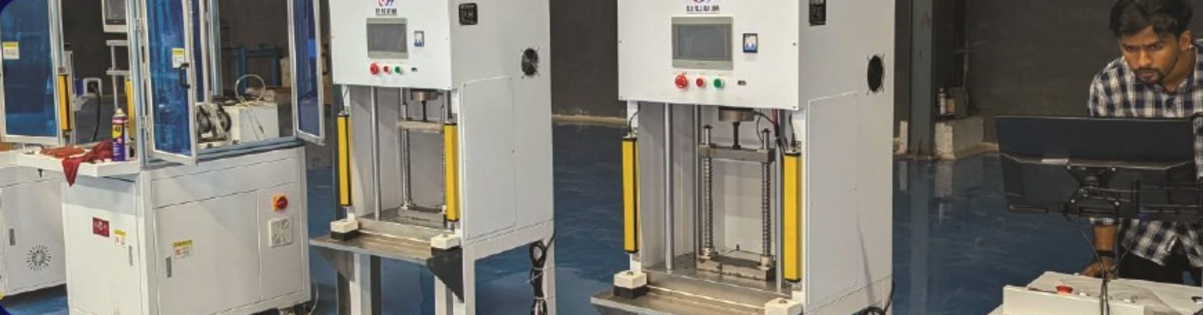 Presses on the EYDelta assembly line